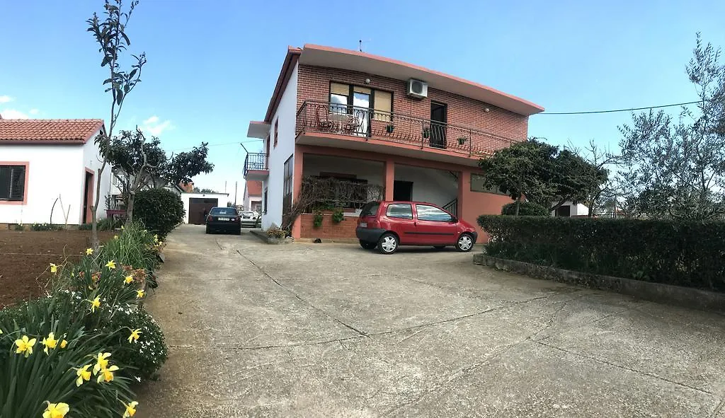 Anka Cozy Apartment Galovac