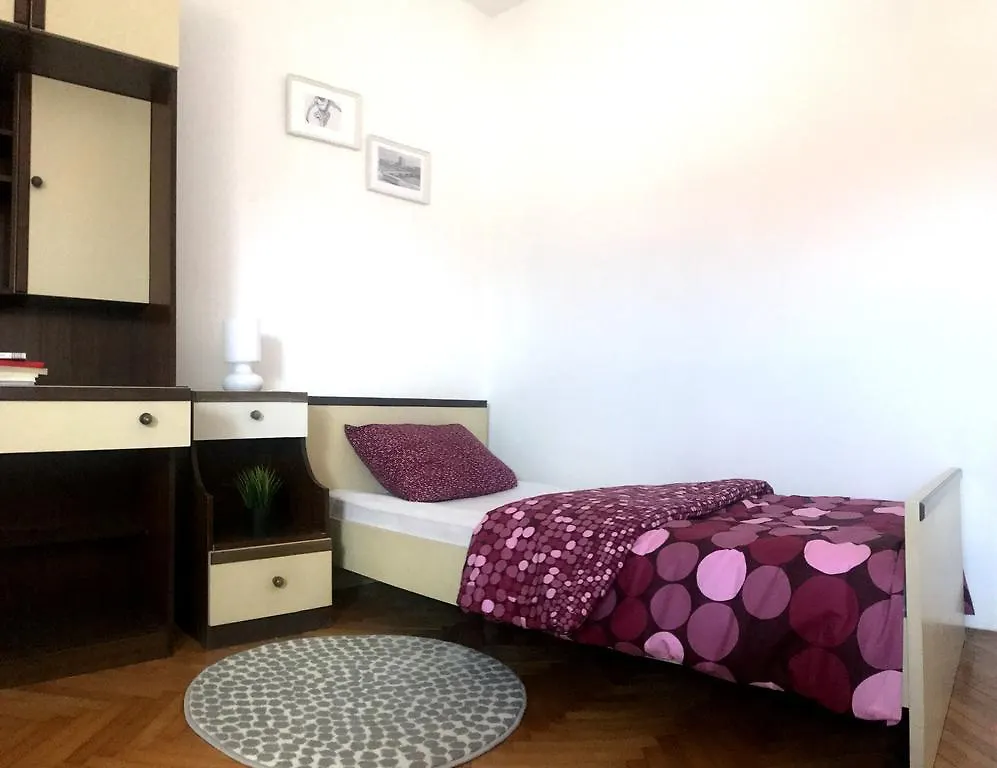 Anka Cozy Apartment Galovac